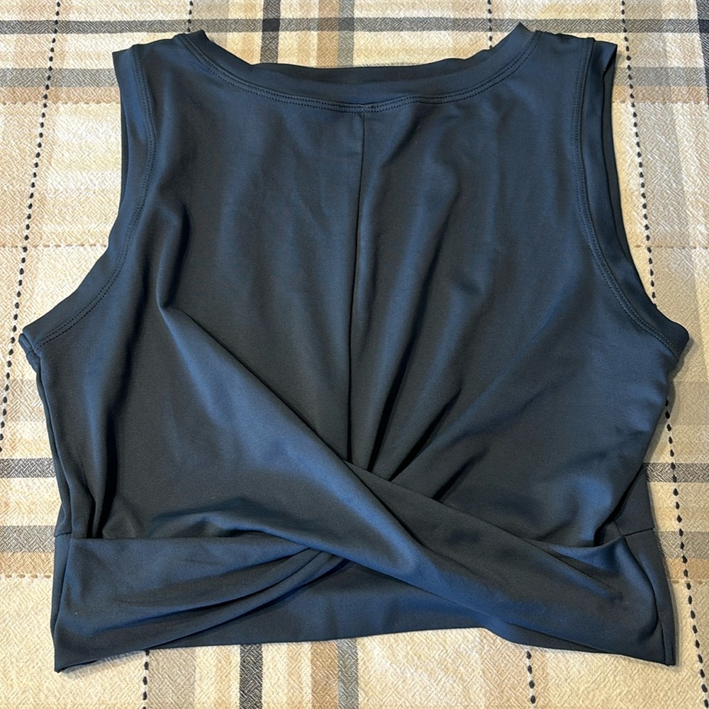 Workout top